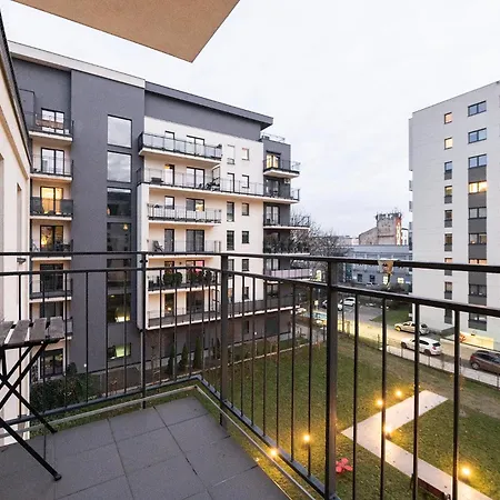 Luxury In -12- Free Parking *