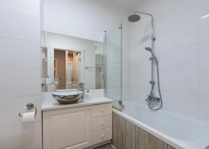 Luxury In -12- Free Parking Łódź